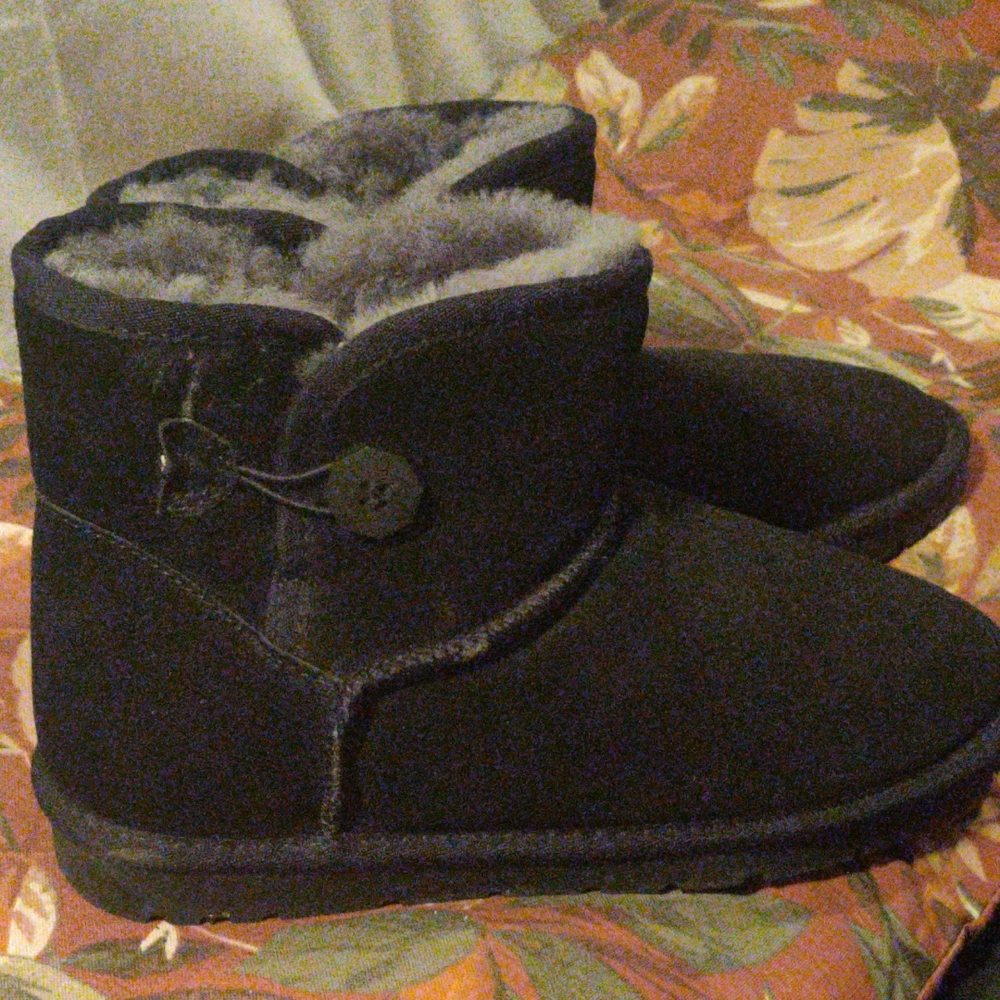 Women's Black Winter Boots